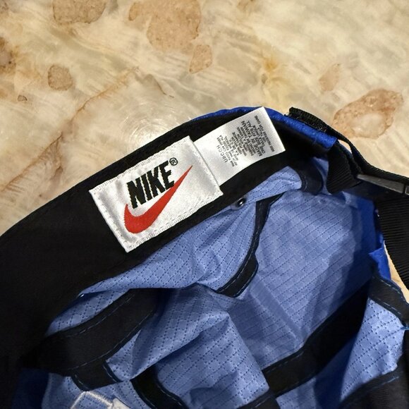 Vintage Nike Blue Nylon 5 Panel Cap Running Hat Adjustable Lightweight Rare - Picture 2 of 3